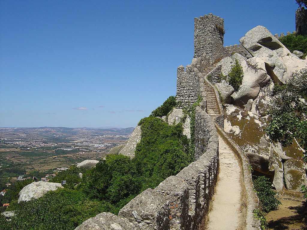 Castelo_dos_Mouros_Sintra_Portugal