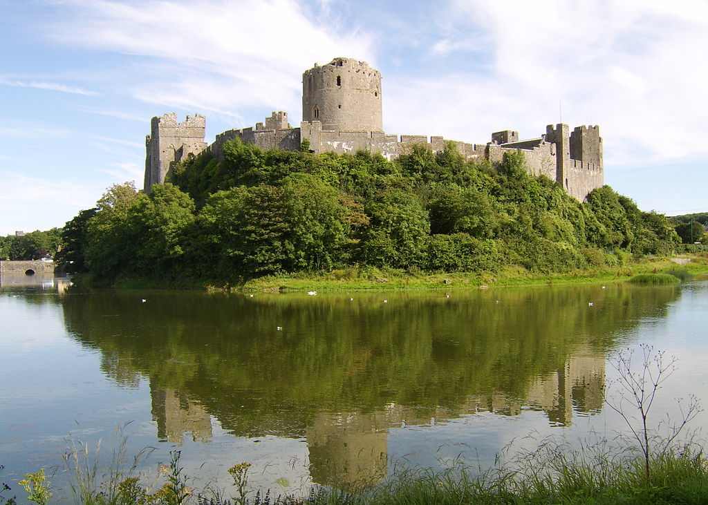 Pembroke_Castle