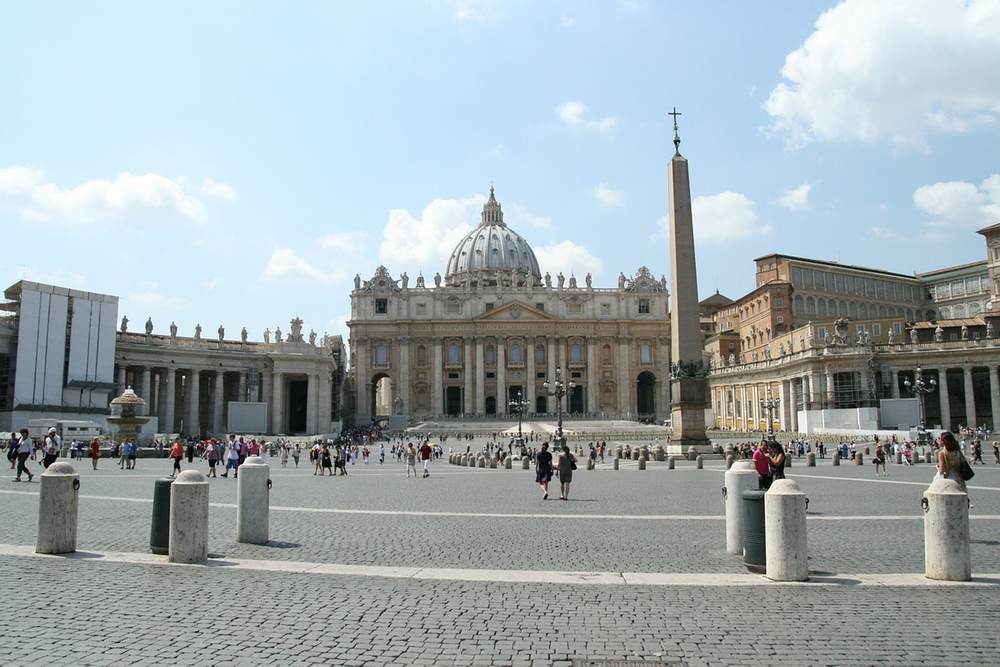 Vatican-St-Peter-1000